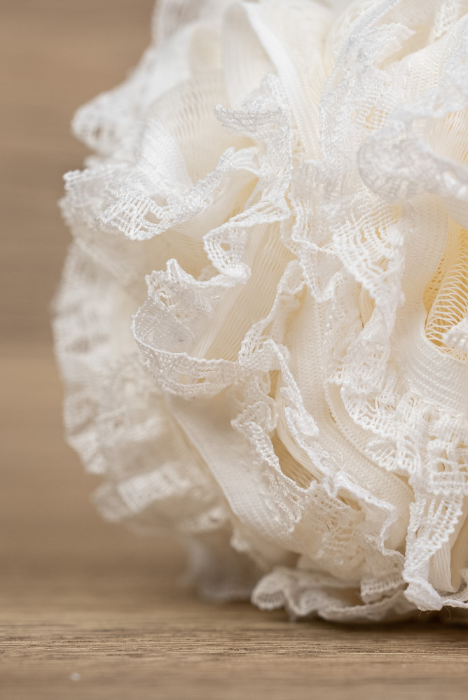 Lace Edge Bath Sponge