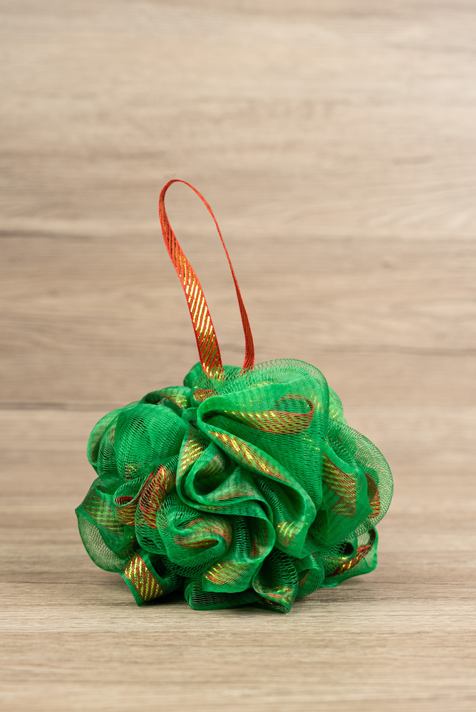 Green-Yellow Bath Sponge with Gold Thread