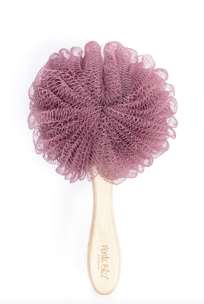 Bath Sponge With Medium Wooden Handle