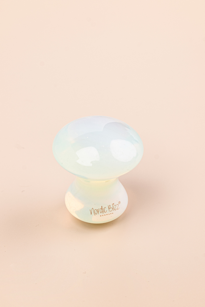 Opal Mushroom-shaped Facial Massager