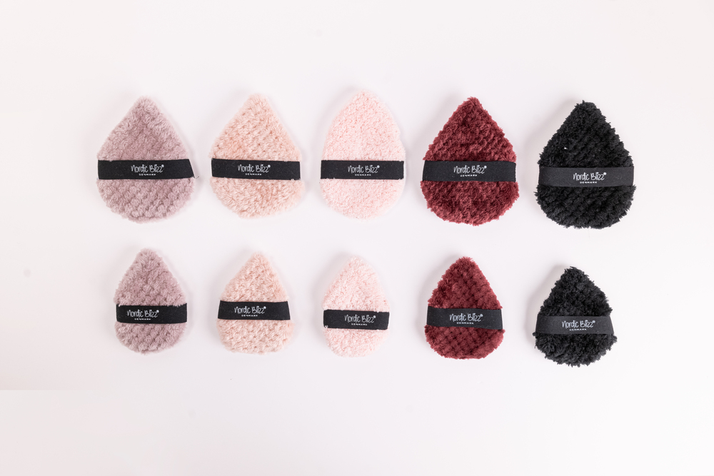 Drop-shaped Pineapple Style Powder Puff 2