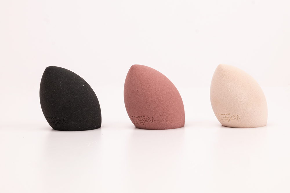 Drop-shaped Beauty Blender 2
