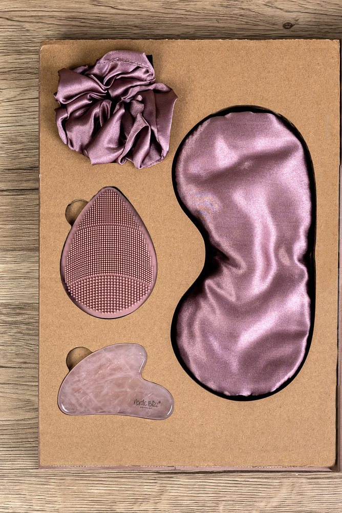 Bath Essentials Gift Box 4