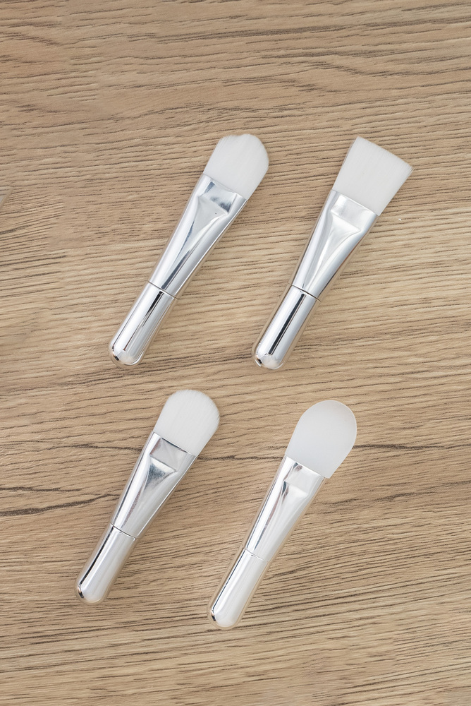 4-Piece Silver Makeup Brush Set