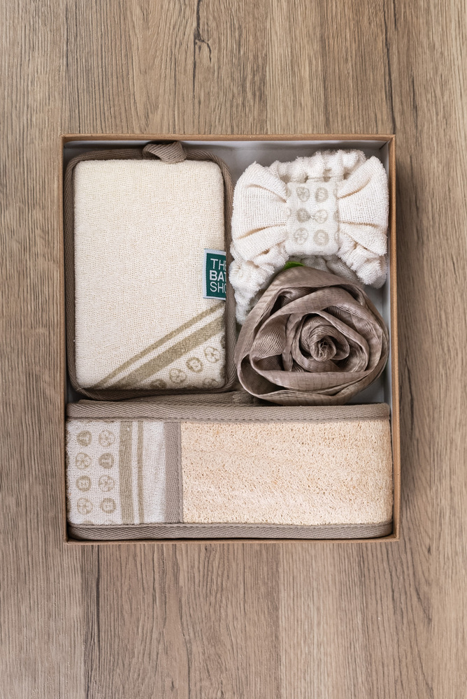 Eco-Friendly Paper Gift Set 1