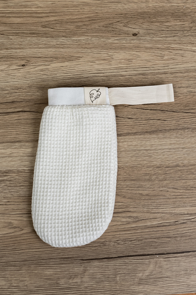 Dual-Sided Exfoliating Bath Glove